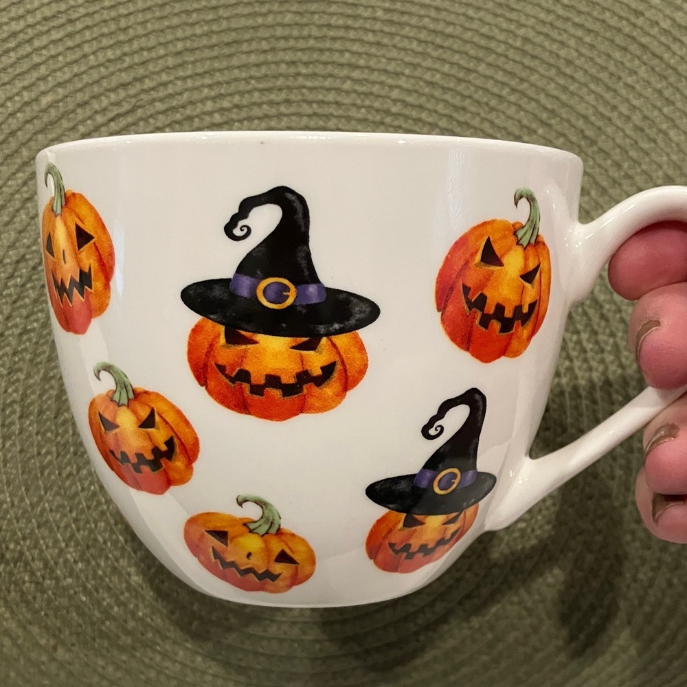 Pumpkin Design White Bone China Mug